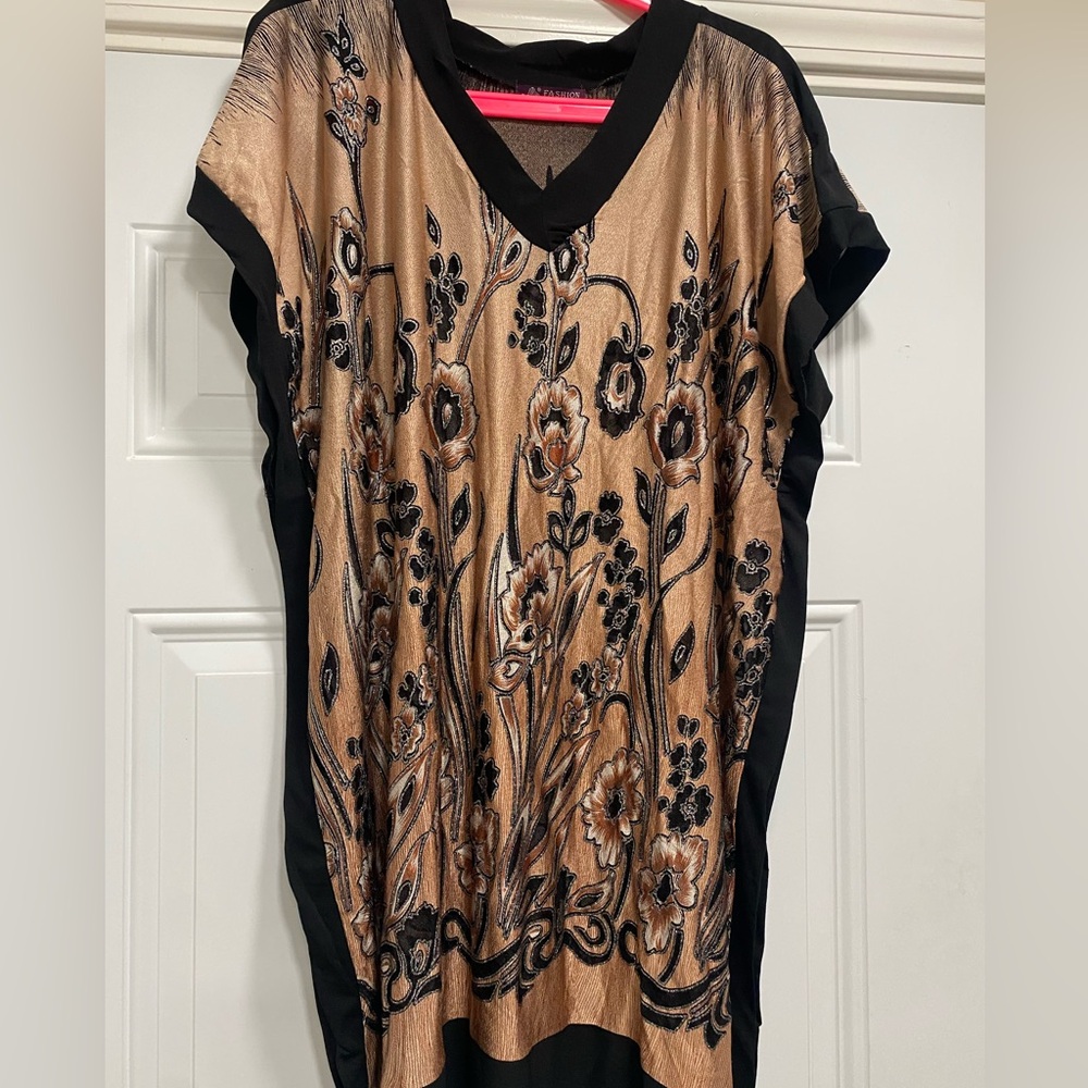 Women’s midi dress/ Kaftan with Glitter details
